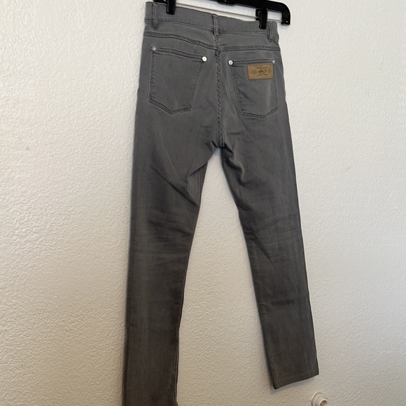 April 77 Gray Joey Cold Bleach Denim Jeans - Picture 6 of 9